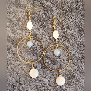BOHO mother of pearl hamsa 🪬 hand and round disk long dangel earrings